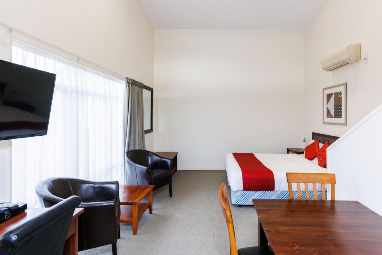 Fitzherbert Regency Motor Lodge Палмерстон-Норт Экстерьер фото