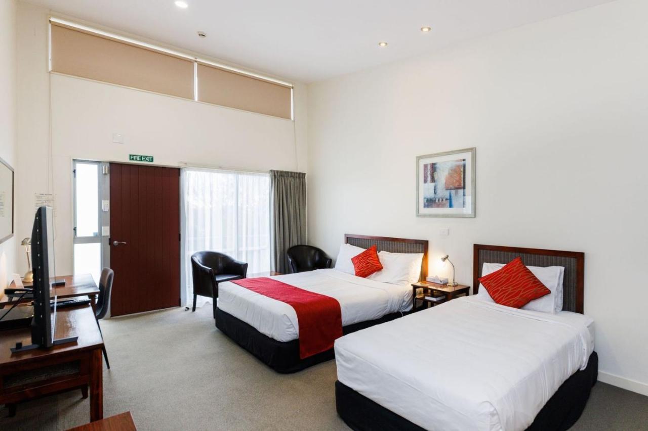 Fitzherbert Regency Motor Lodge Палмерстон-Норт Экстерьер фото